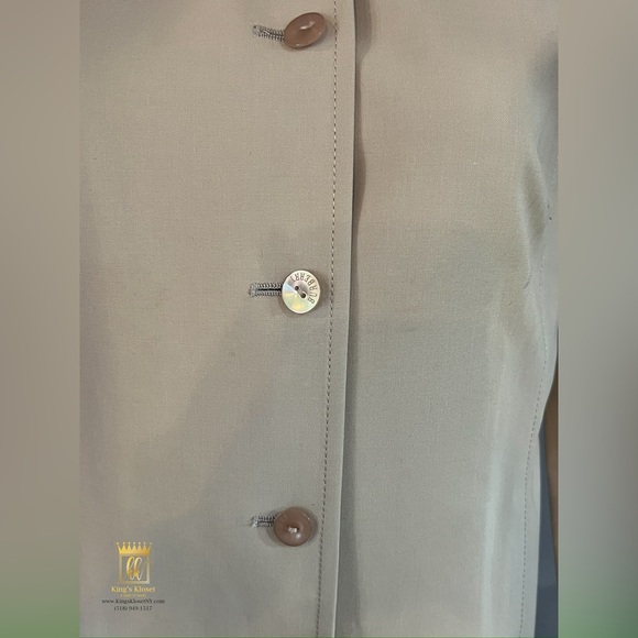 Burberry jacket - Picture 11 of 12